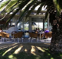 Zephyr Riverside Dining and Kiosk - Accommodation Directory