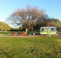 Cool Breeze Cafe - Accommodation Directory