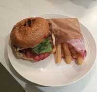The Burger Hut - Accommodation Directory
