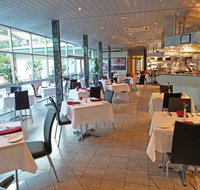 Kelly's Bar  Grill - Accommodation Directory