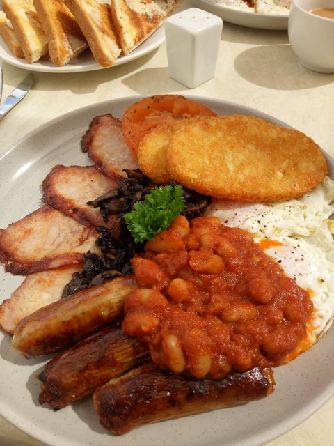 The Mushroom At No 61 Cafe - Accommodation Directory 3