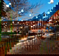 Alma Tavern - Accommodation Directory