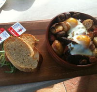 The Clubhouse Bar  Bistro - Accommodation Directory