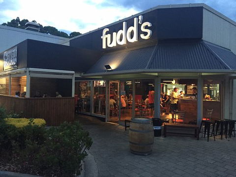 Fudd's - Accommodation Directory 0