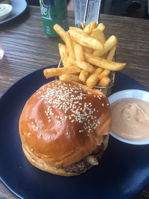 Fudd's - Accommodation Directory 1