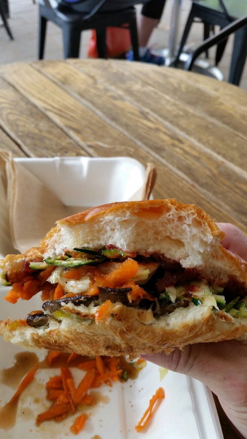 Maxwell's Grocery - Accommodation Directory 4