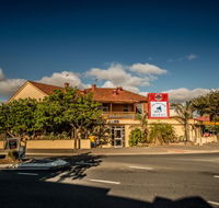 Port Noarlunga Hotel - Accommodation Directory