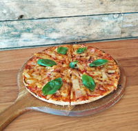 Eat House - Accommodation Directory
