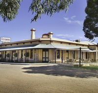 Standpipe Golf Motor Inn - Accommodation Directory