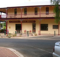 Crystal Brook Hotel - Accommodation Directory