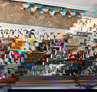 Poppy's Cafe - Accommodation Directory
