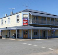 Port Wakefield Hotel - Accommodation Directory