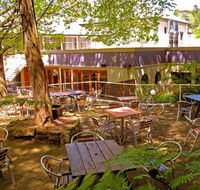 The Aldgate Pump Hotel - Accommodation Directory