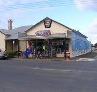 The Garage Diner - Accommodation Directory