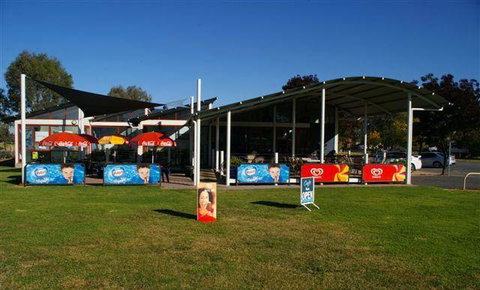 Submarine Cafe - Accommodation Directory 6