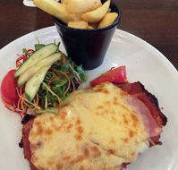 Arundel Tavern - Accommodation Directory