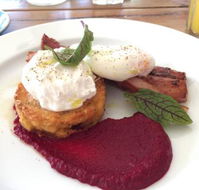 High Tide Bar Grill And Cafe - Accommodation Directory