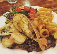 Hog's Breath Cafe - Accommodation Directory