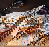 La Finca - Accommodation Directory