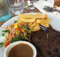 Narangba Valley Tavern - Accommodation Directory