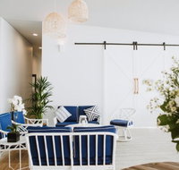 Pier 33 - Accommodation Directory