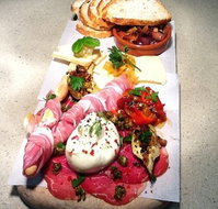 Via Italia - Accommodation Directory