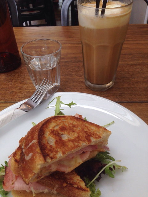 Paddy's Lantern - Accommodation Directory 8