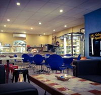Cafe Piazza - Accommodation Directory
