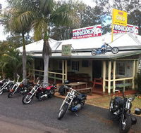 Apple Tree Creek Hotel - Accommodation Directory