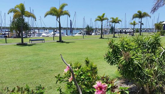 Burnett Heads QLD Accommodation Directory