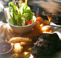 Glasshouse Mountains Tavern - Accommodation Directory