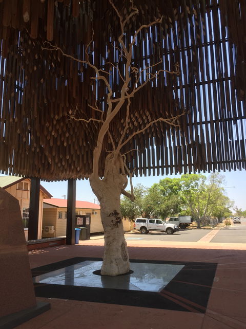 Roses 'n Things Van Park - Accommodation Directory 1