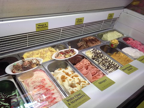 Sundaes At The Pier - Accommodation Directory 0