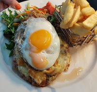 The Home Hotel Bistro - Accommodation Directory