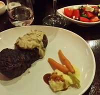 Ivanhoe Tavern - Accommodation Directory