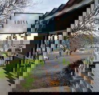 Edina Waterfront Cafe - Accommodation Directory