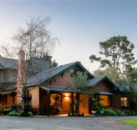 Marty  Oakdene - Accommodation Directory
