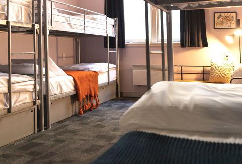 United Backpackers - Accommodation Directory 8