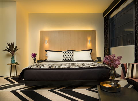Adelphi Hotel - Accommodation Directory 4