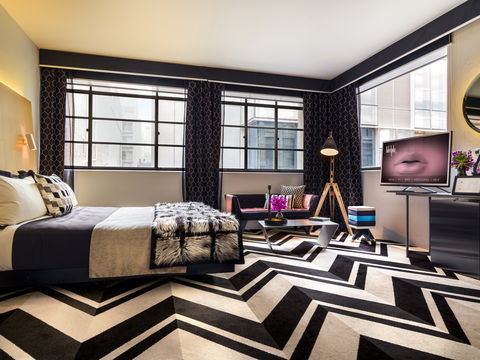 Adelphi Hotel - Accommodation Directory 6