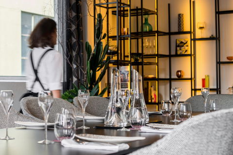 Adelphi Hotel - Accommodation Directory 10