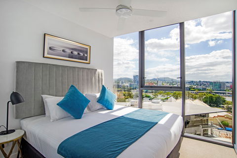 Arise Brisbane One - Accommodation Directory 7