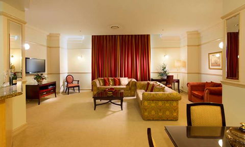 Royal Albert Hotel - Accommodation Directory 9