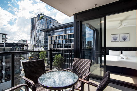 Arise Atlas - Accommodation Directory 1