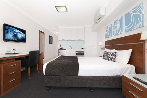 Chino Hotel - Accommodation Directory 2