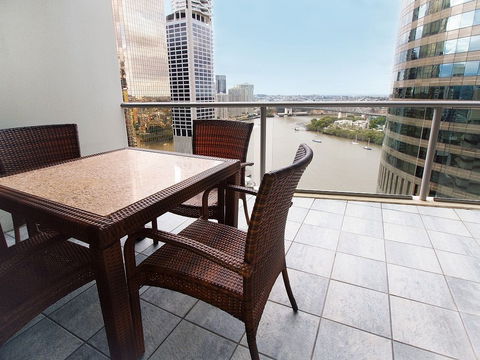 Oaks Felix - Accommodation Directory 3