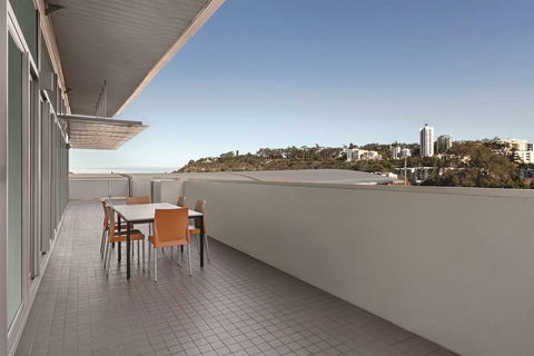 Adina Apartment Hotel Perth - Accommodation Directory 8