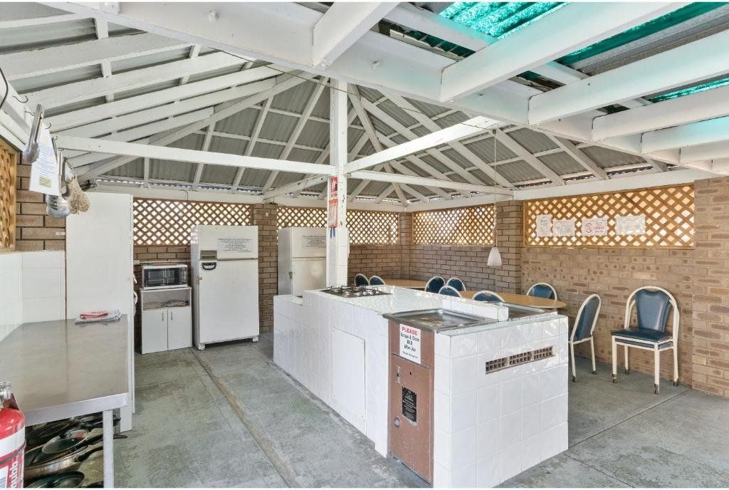 Caversham WA Accommodation Directory