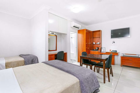 Comfort Inn & Suites Burwood - Accommodation Directory 8