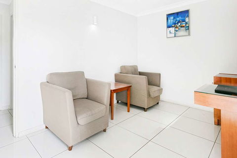 Comfort Inn & Suites Burwood - Accommodation Directory 14